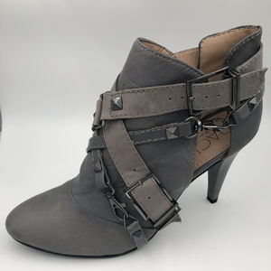 RACHEL Rachel Roy Shoes - Rachel Roy Rfvillie Gray Boots/Booties Size 9 NWOT RACHEL Rachel Roy Shoes - Rachel Roy Rfvillie Gray Boots/Booties Size 9 NWOT